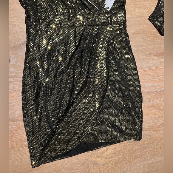 NWT! Gold Dress by Aqua - Picture 7 of 9